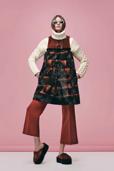 Look 3